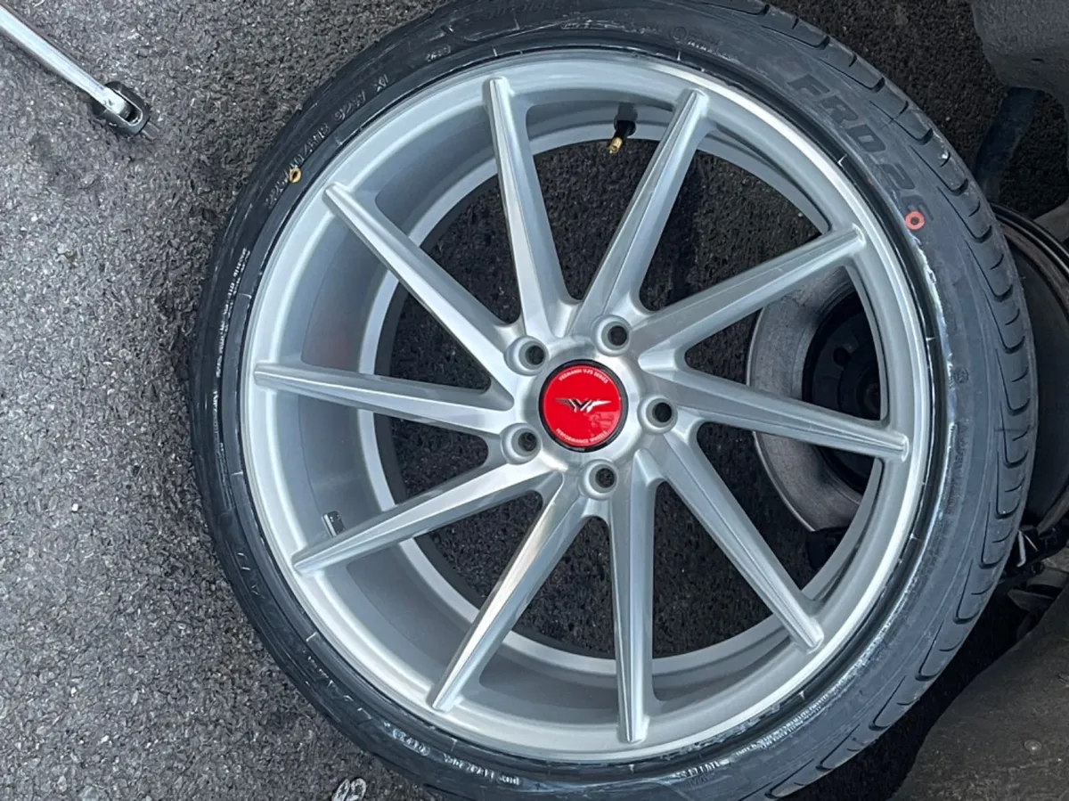 18” veemann 1D alloys & tyres - Image 2