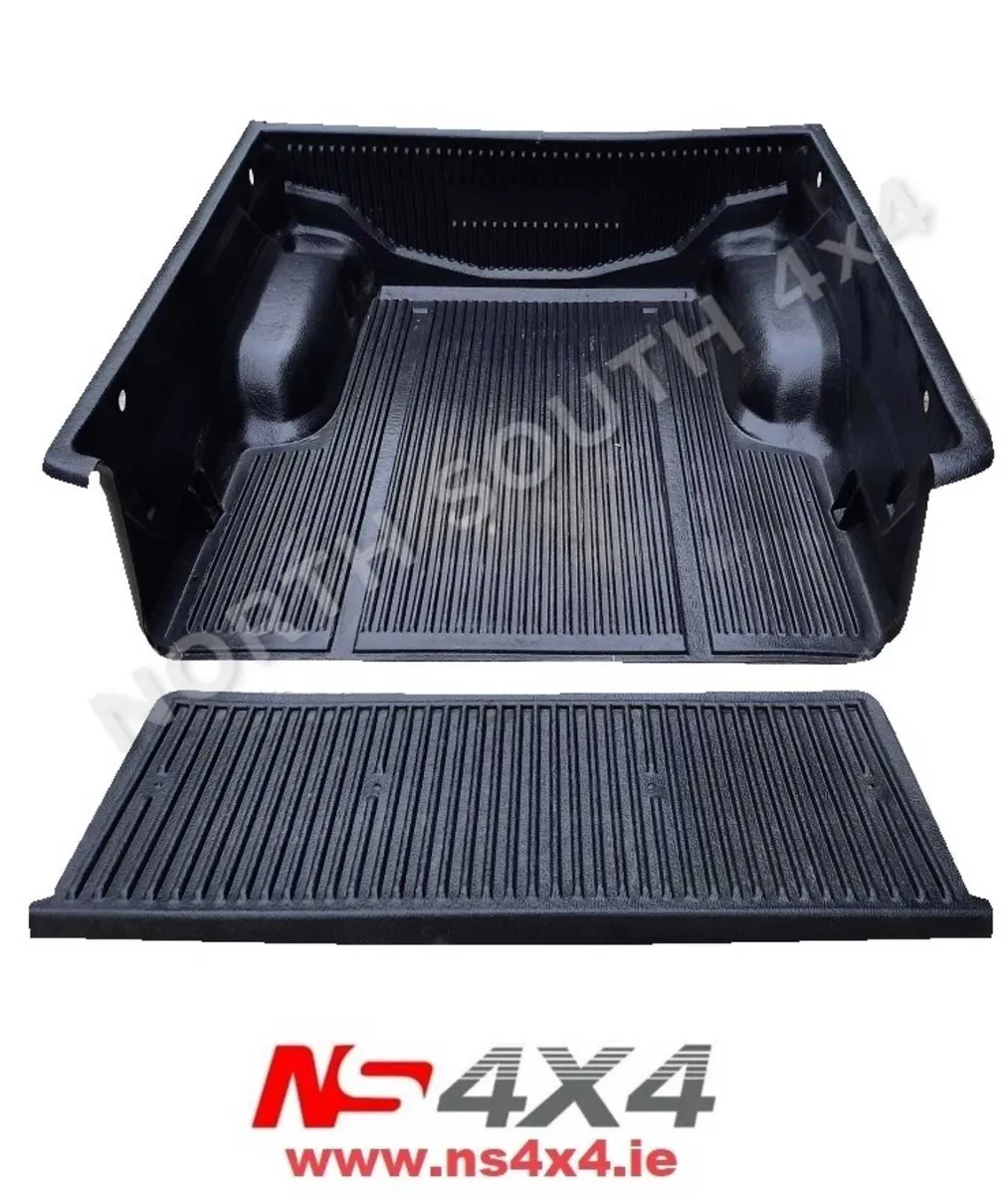 Toyota Hilux MOUNTAIN TOP COVER - Image 3