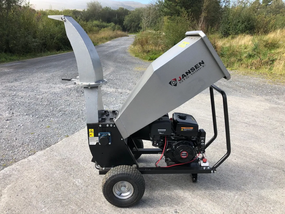 Jansen 4.5” wood chipper. 2 yr warranty.