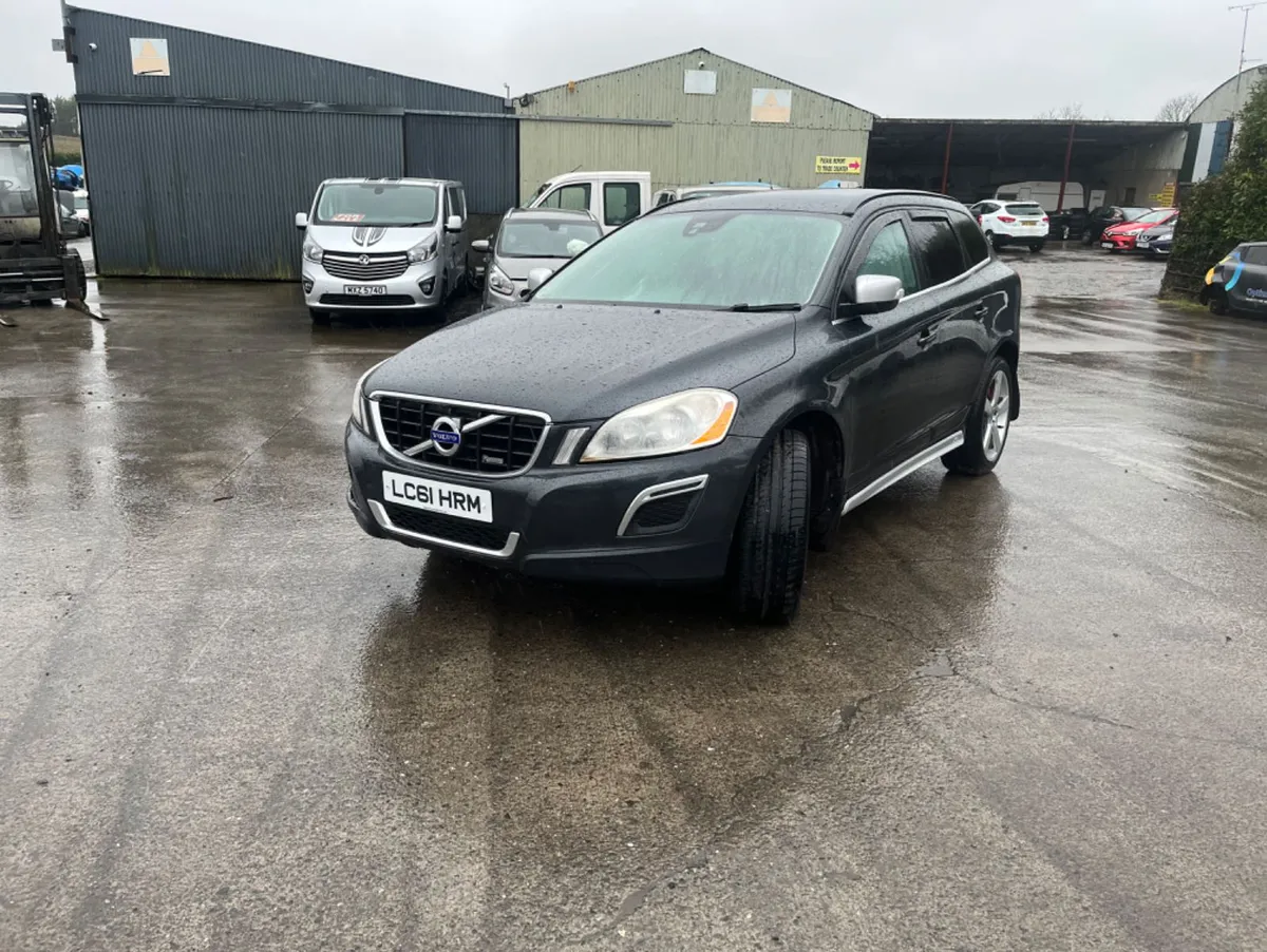 2012 Volvo XC60 AWD 2.4 dsl  D5 - Image 3