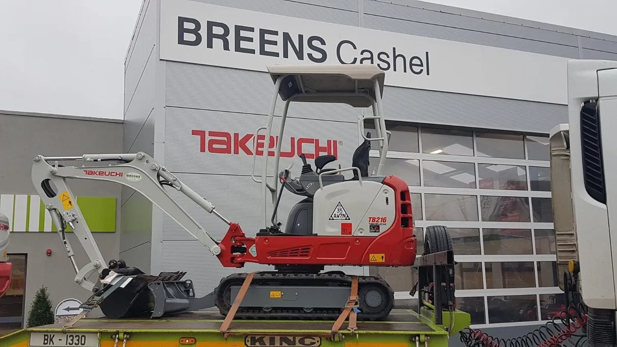 Takeuchi TB216 - Image 3