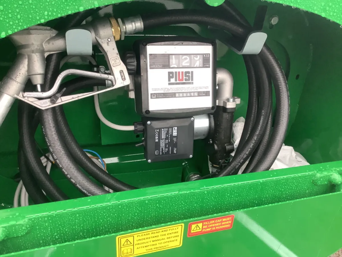 Cashels fuel bowser - Image 2