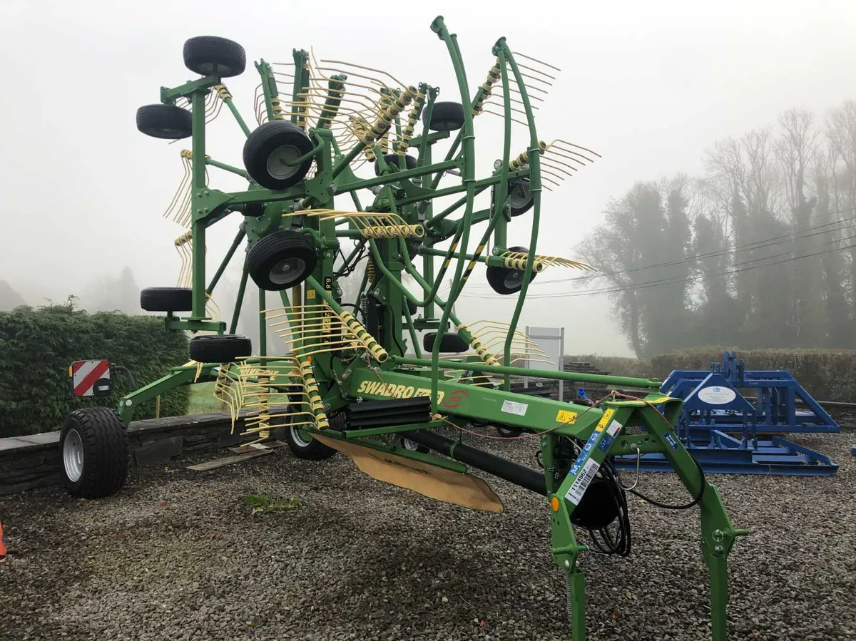 New Krone TC760 plus rake