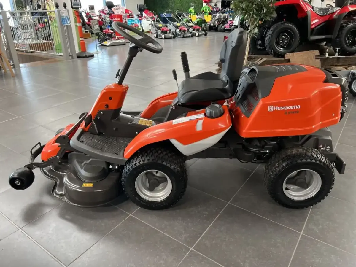 Husqvarna R214TC - Image 3