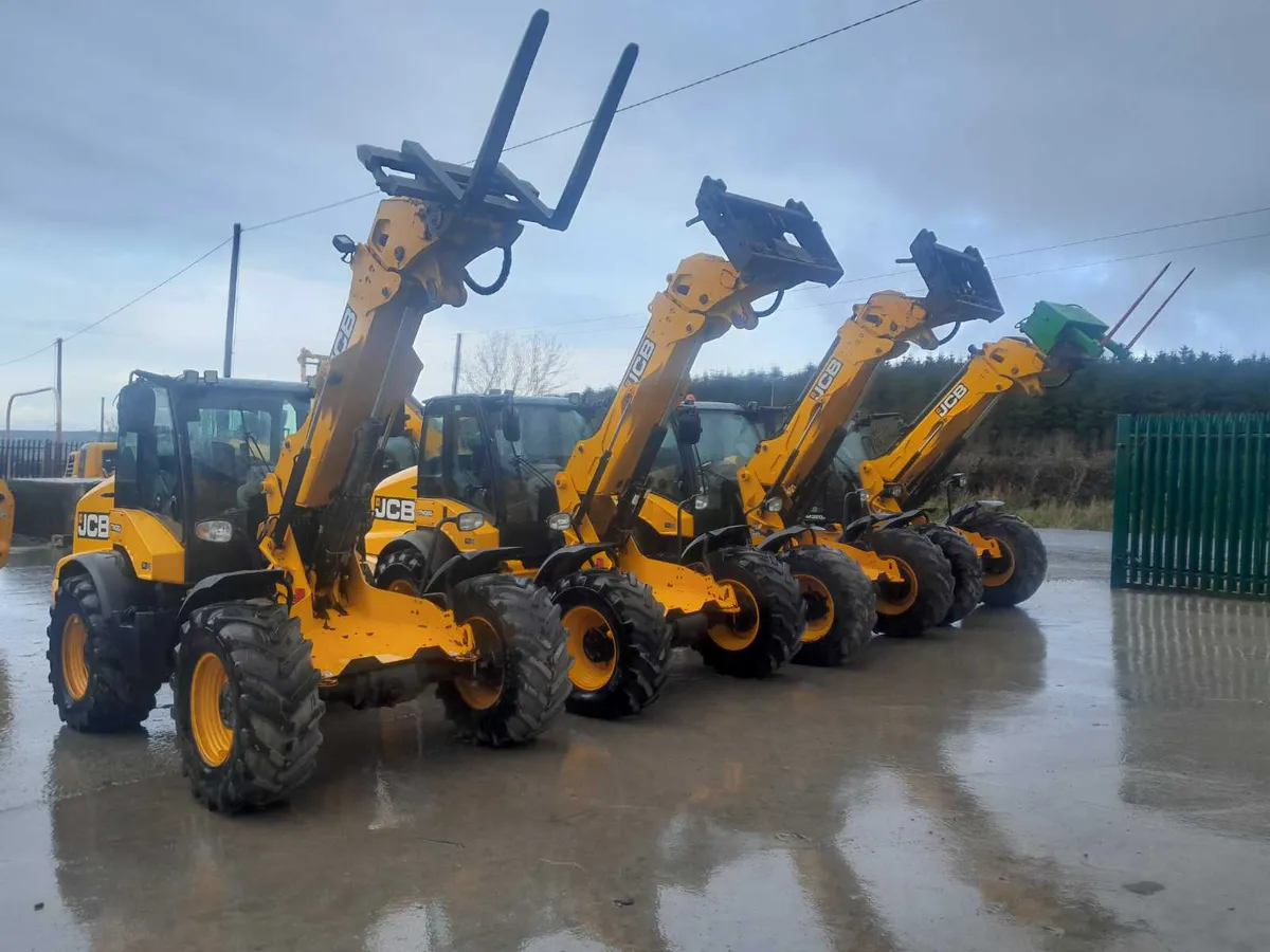 Selection of JCB TM320S (17266)