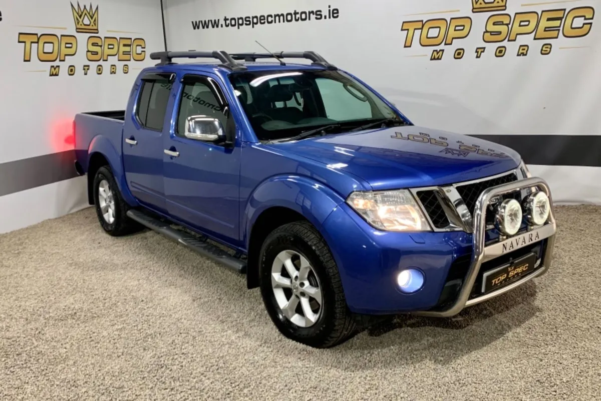 2012 Nissan Navara 2.5 DCI TEKNA DOUBLECAB