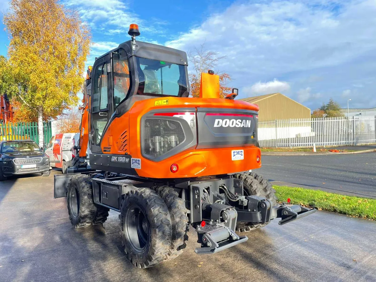 New Doosan Dx100W-7 - Image 4