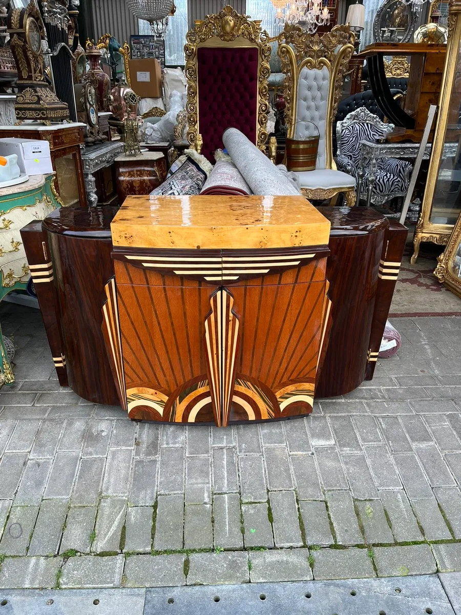 Terence Clifford Antiques - Image 4