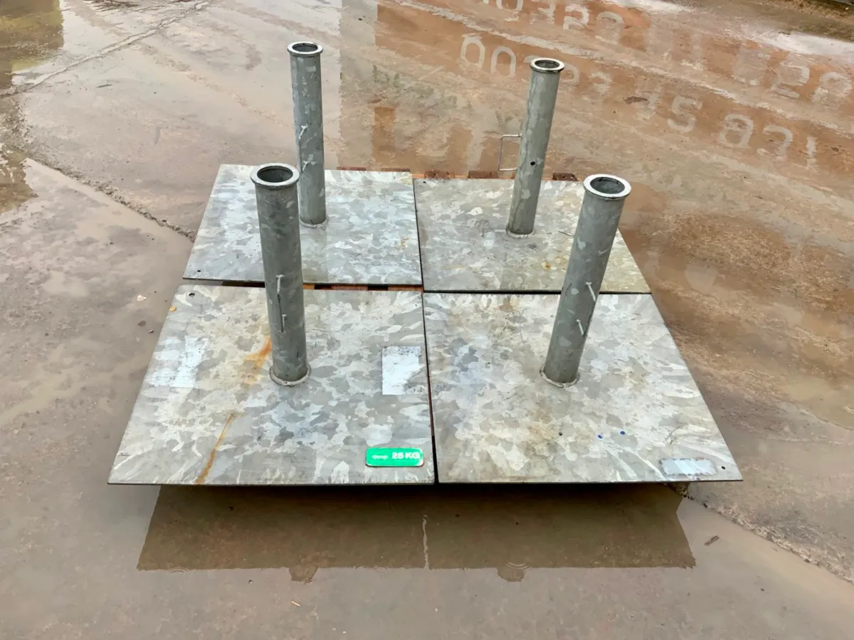 GALVANISED WEIGHTED POST BASE PLATES. - Image 4