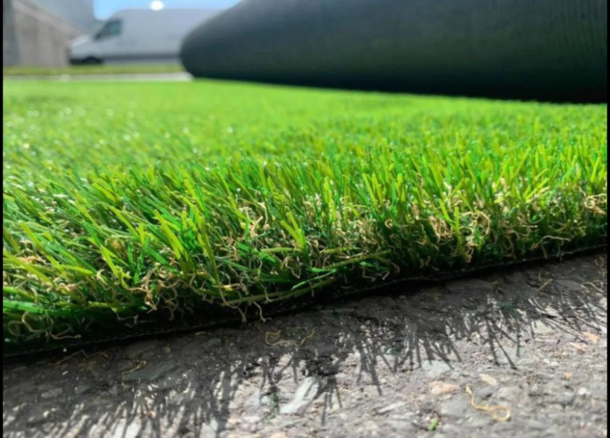 New 40mm Premium Artificial Grass - Image 1
