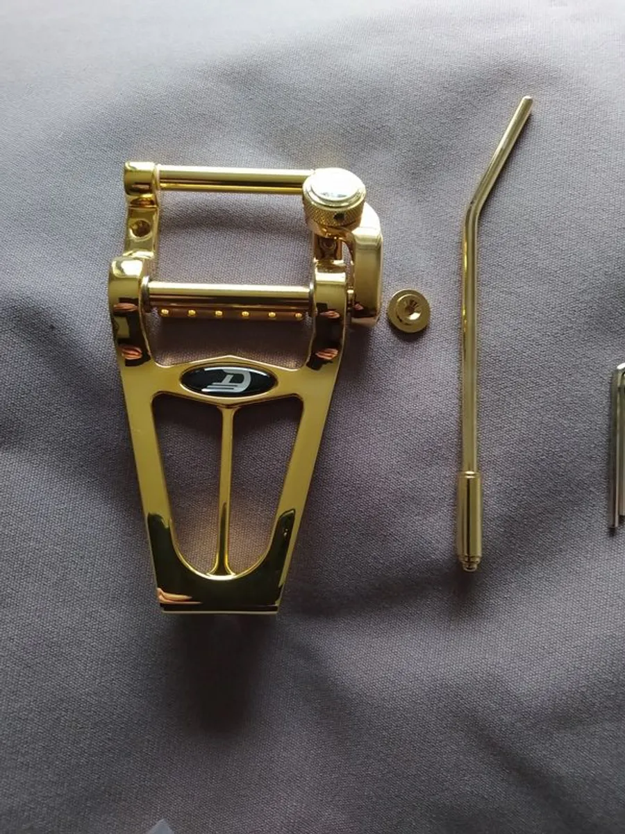 Duesenberg Guitar Tremolo