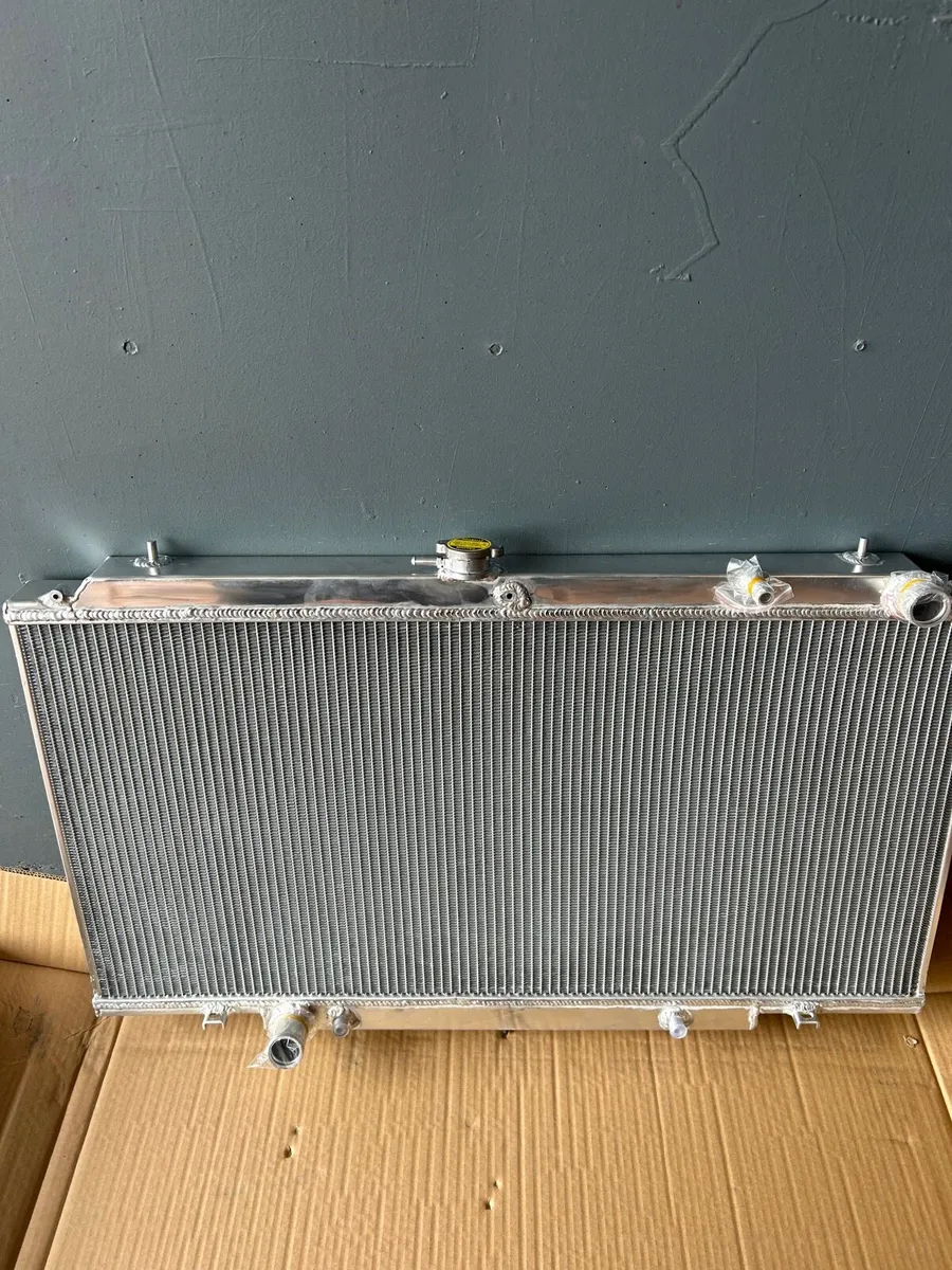 Nissan patrol stainless steel radiator - Image 2