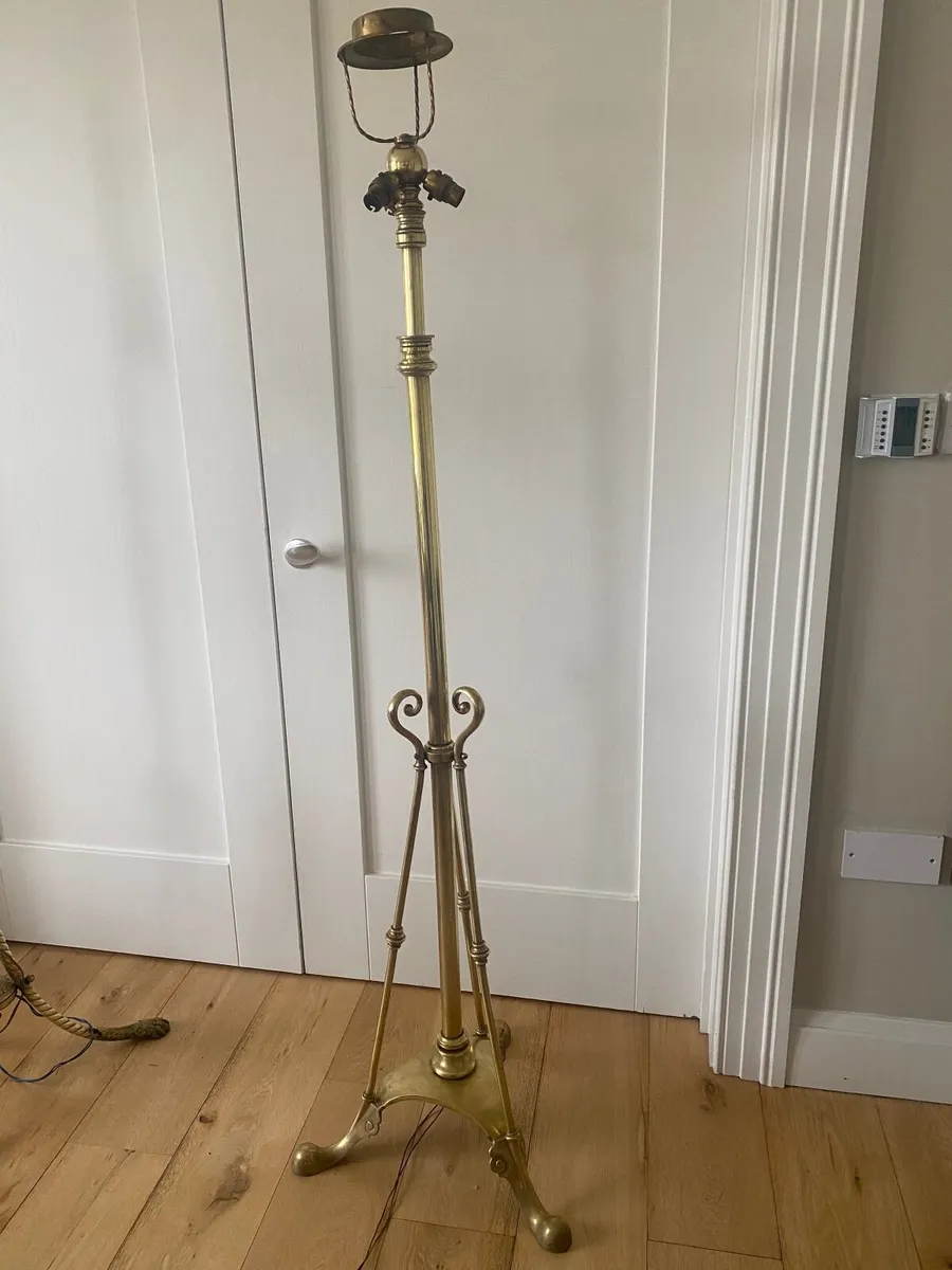 Victorian Hinks brass standard lamp