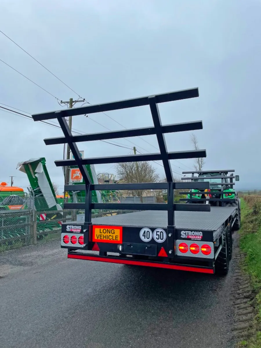 28 Foot Bale Trailer - Image 3