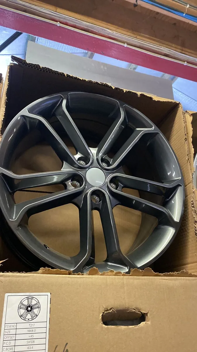 18” grey st 5x108