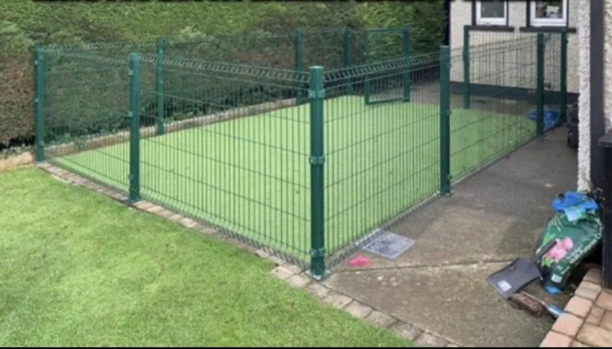 ‼️‼️BIG SALE ON ‼️‼️..MESH FENCING - Vat Free - Image 2