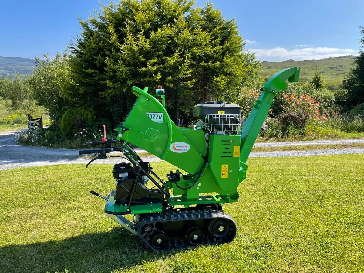 Peruzzo Tracked chipper. Finance available. - Image 1