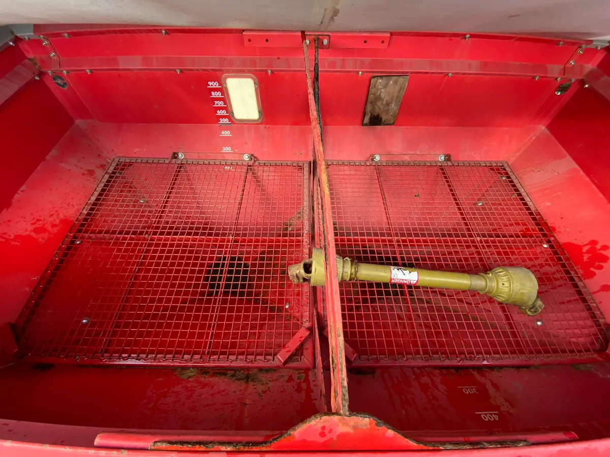 Accord Exacta-CL fertiliser spreader - Image 3