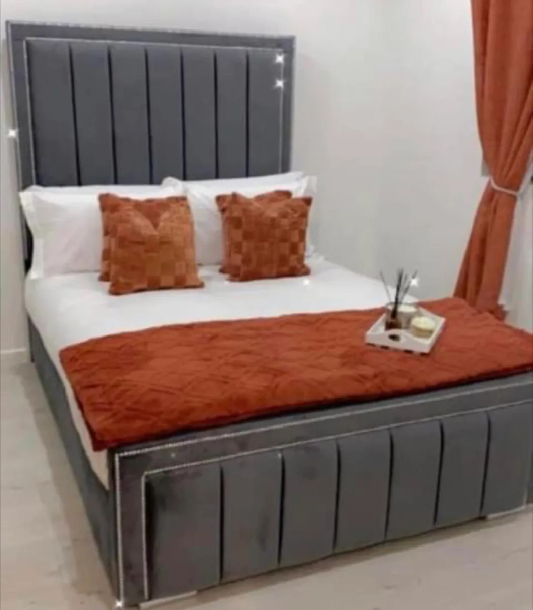 New 4’6” Grey Spartan Bed & mattress