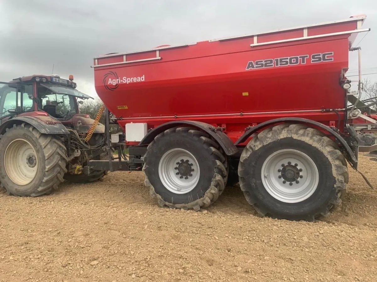 Agri-spread fert,lime,rear discharge spreaders - Image 4