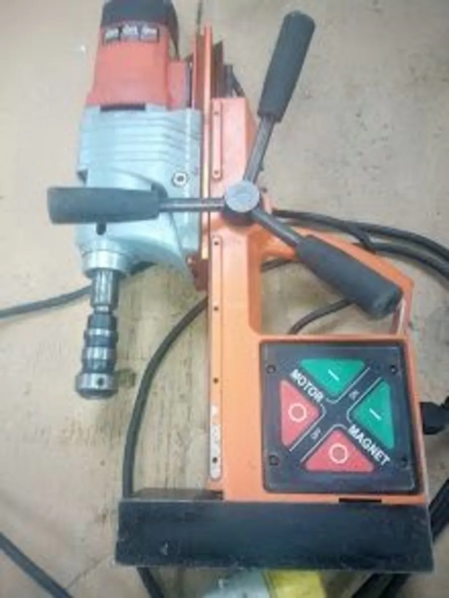 Magnetic drill - Image 1