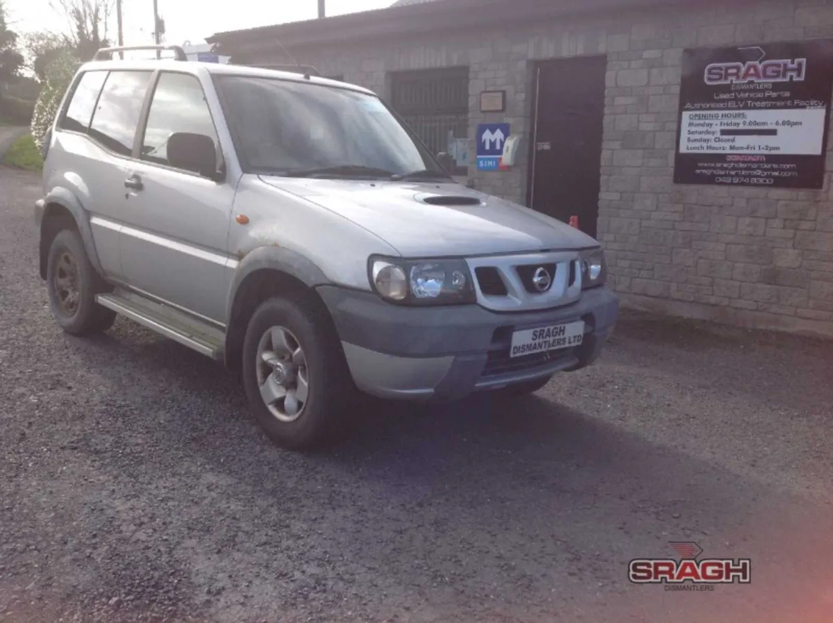 NISSAN TERRANO 2.7 TD S 3DR - Image 2