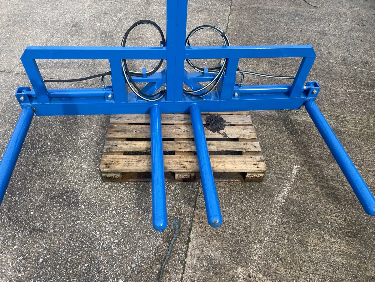 Hourihan double bale handler - Image 1