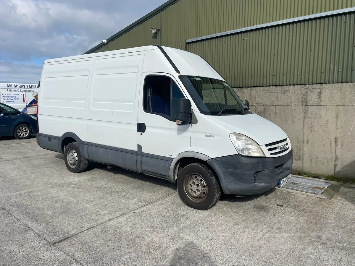 2008 Iveco daily 2.3 diesel for dismantling - Image 1