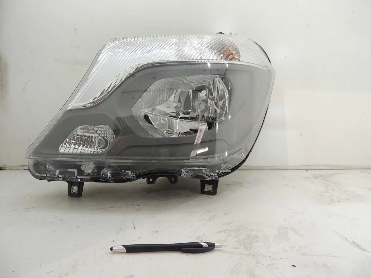 Mercedes Sprinter Headlight '06-'22 - Image 2