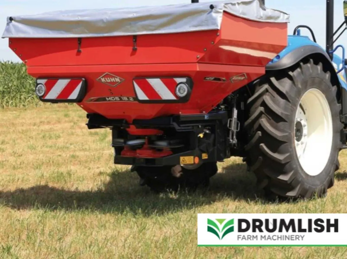 New Kuhn 18.2 Fertiliser Spreader 40% Grant