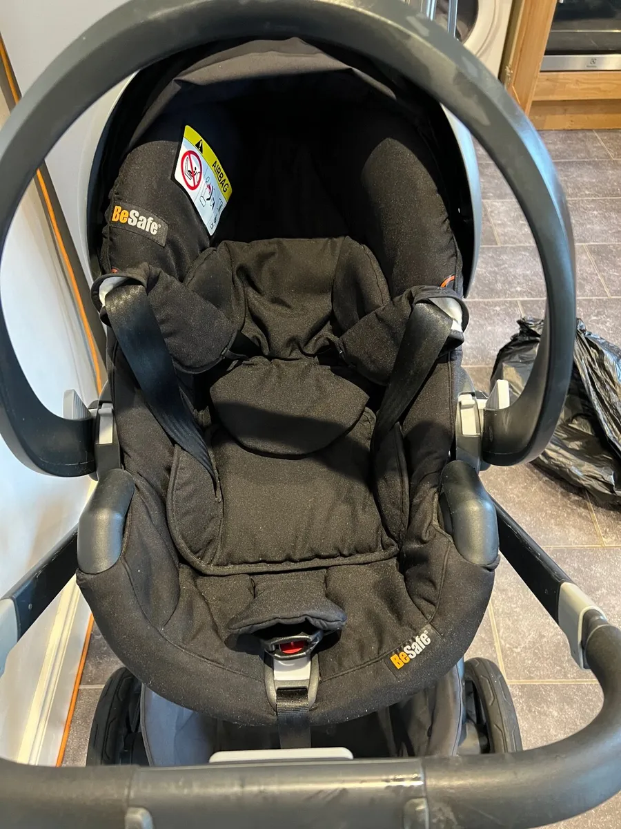 Uppababy Vista set / buggy / pushchair - Image 3