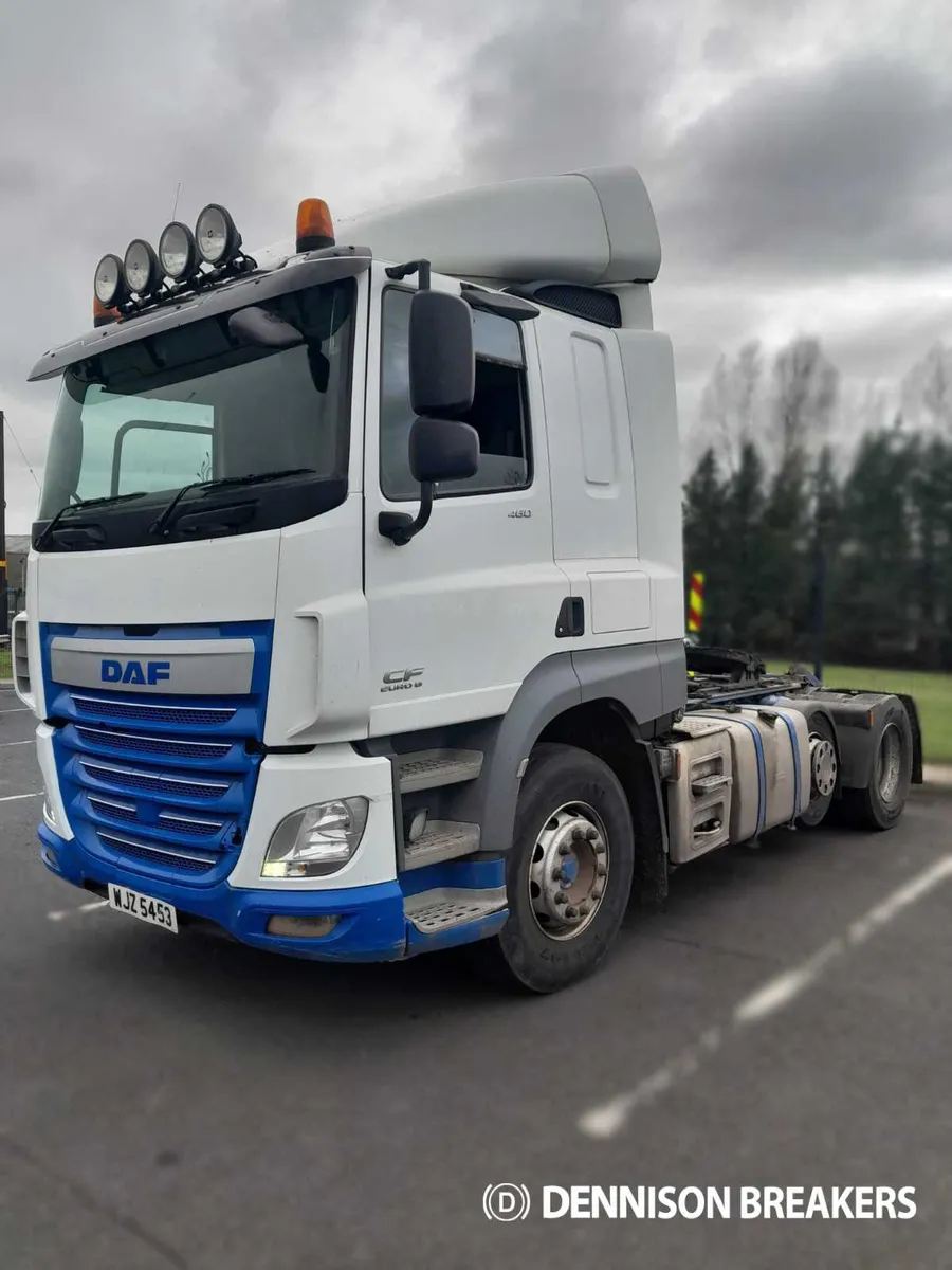 Breaking 2014 DAF CF for Parts