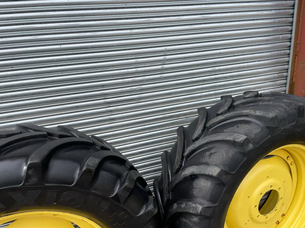 600/65/38 on John Deere rims - Image 2