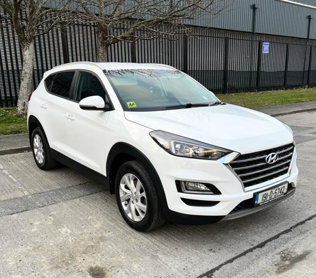 2019 Hyundai Tucson SAT NAV / LEATHER - Image 1