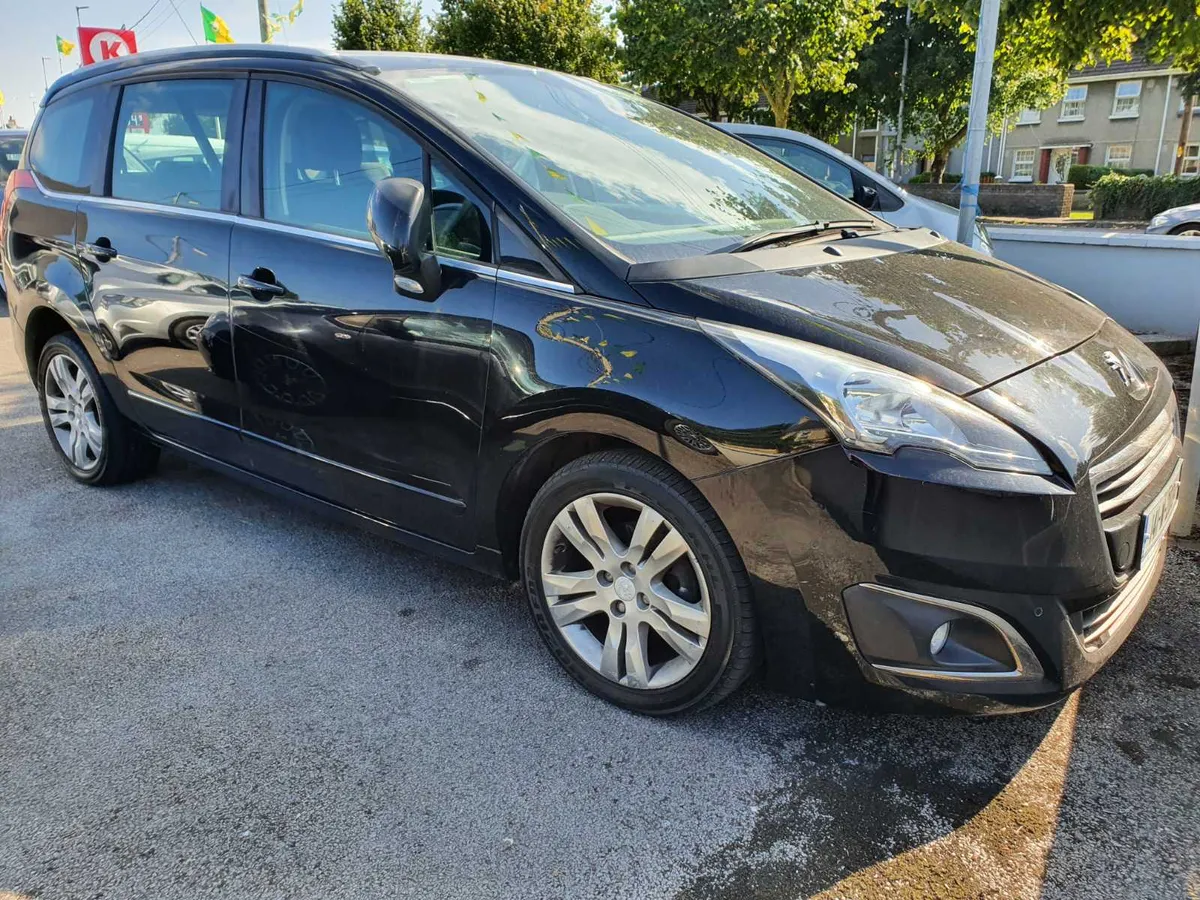 Peugeot 5008 7 Seat, 2014 - Image 1