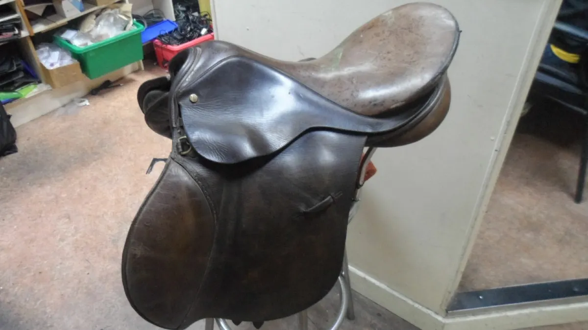 Lovatt & Ricketts Horse Saddle