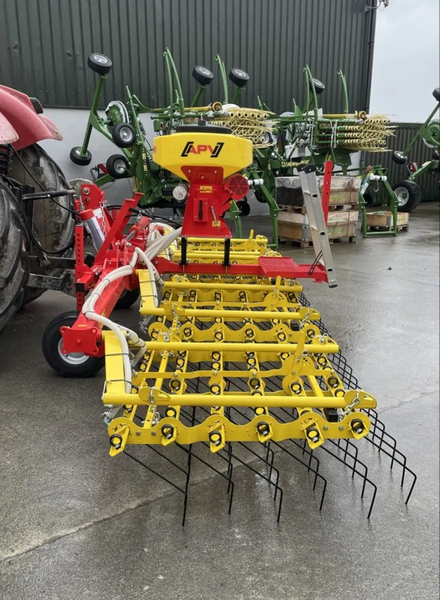 APV Grass Harrows - Image 2