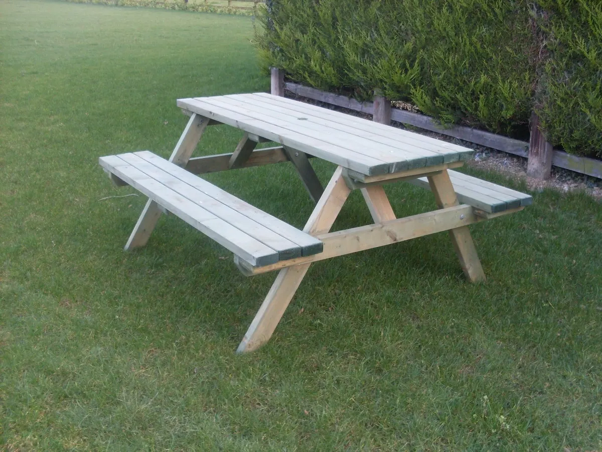 Picnic Table - Image 2