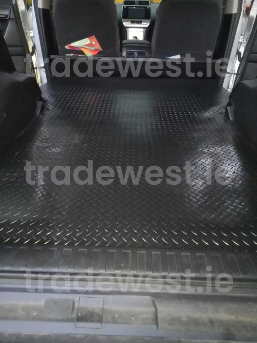 Toyota Landcruiser SWB and LWB Rear Mat - Image 2