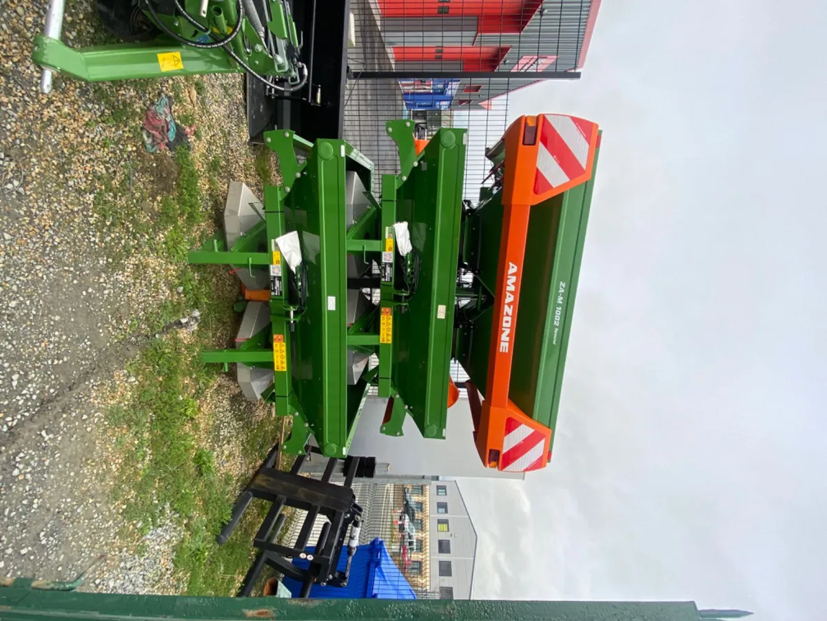 New Amazone spreaders - Image 4