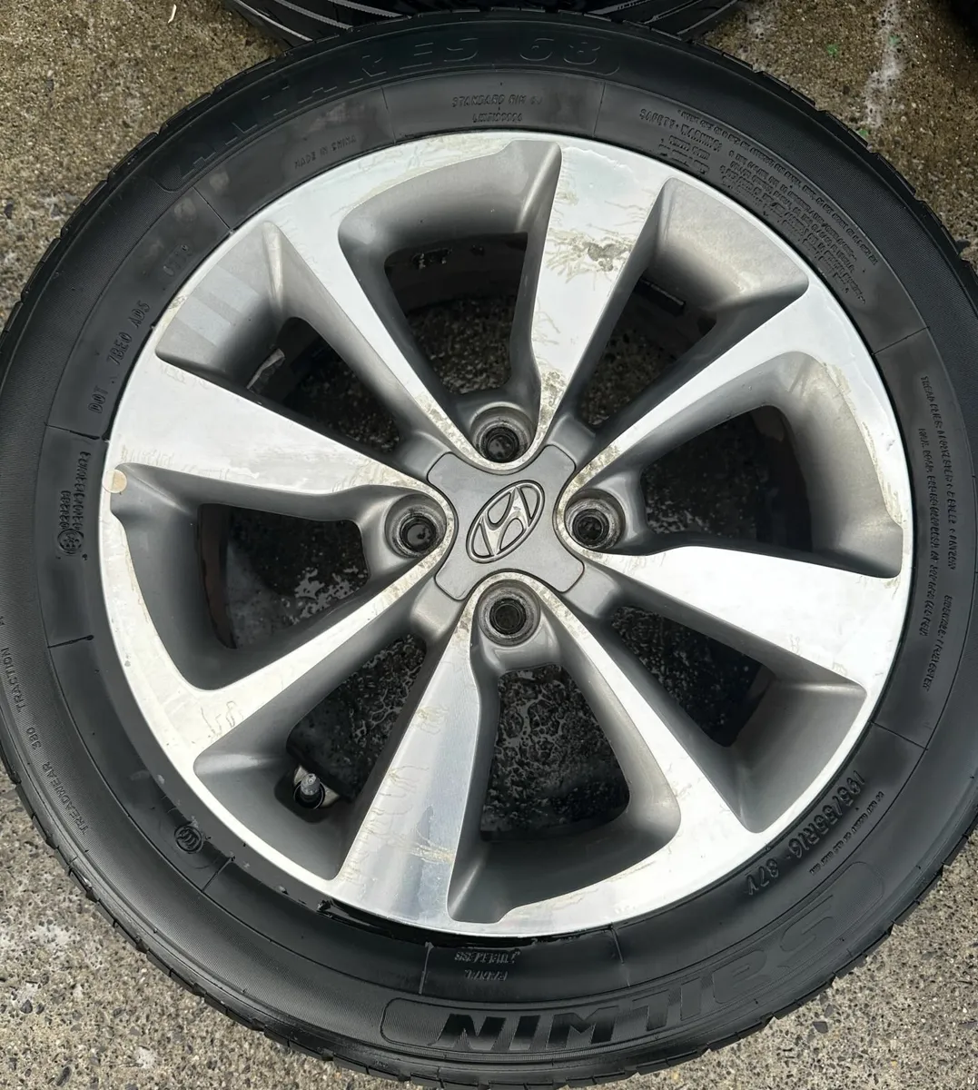 HYUNDAI 16" GENUINE ALLOY WHEELS - Image 2