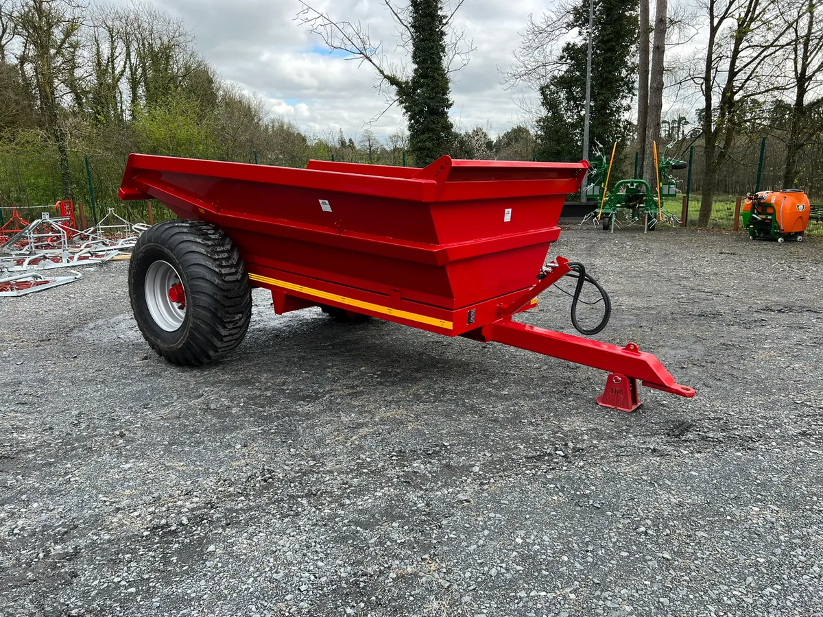 *** 8 Tonne Dump Trailer ***