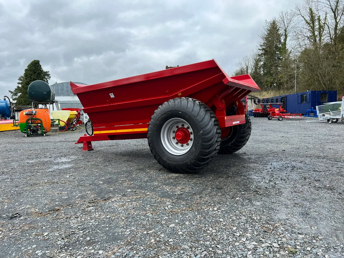 *** 8 Tonne Dump Trailer *** - Image 3
