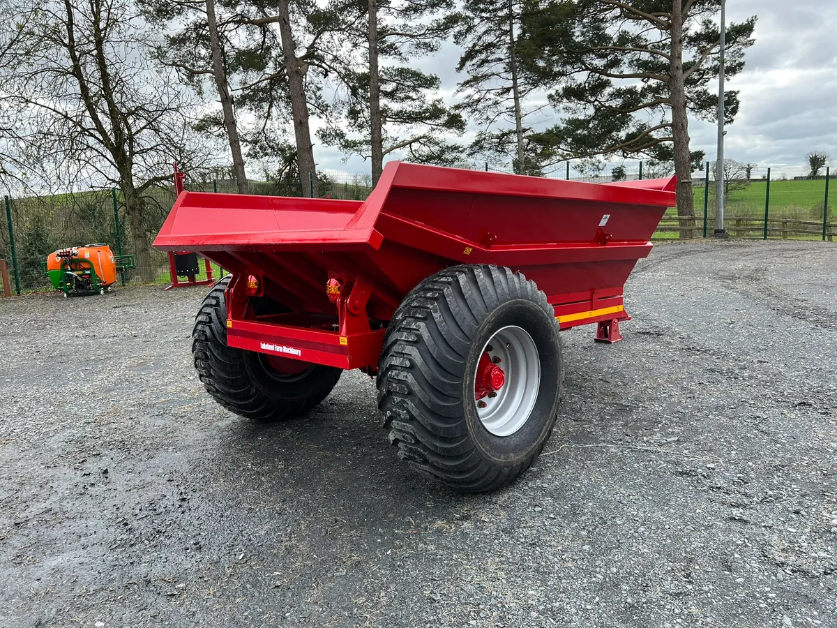 *** 8 Tonne Dump Trailer *** - Image 4