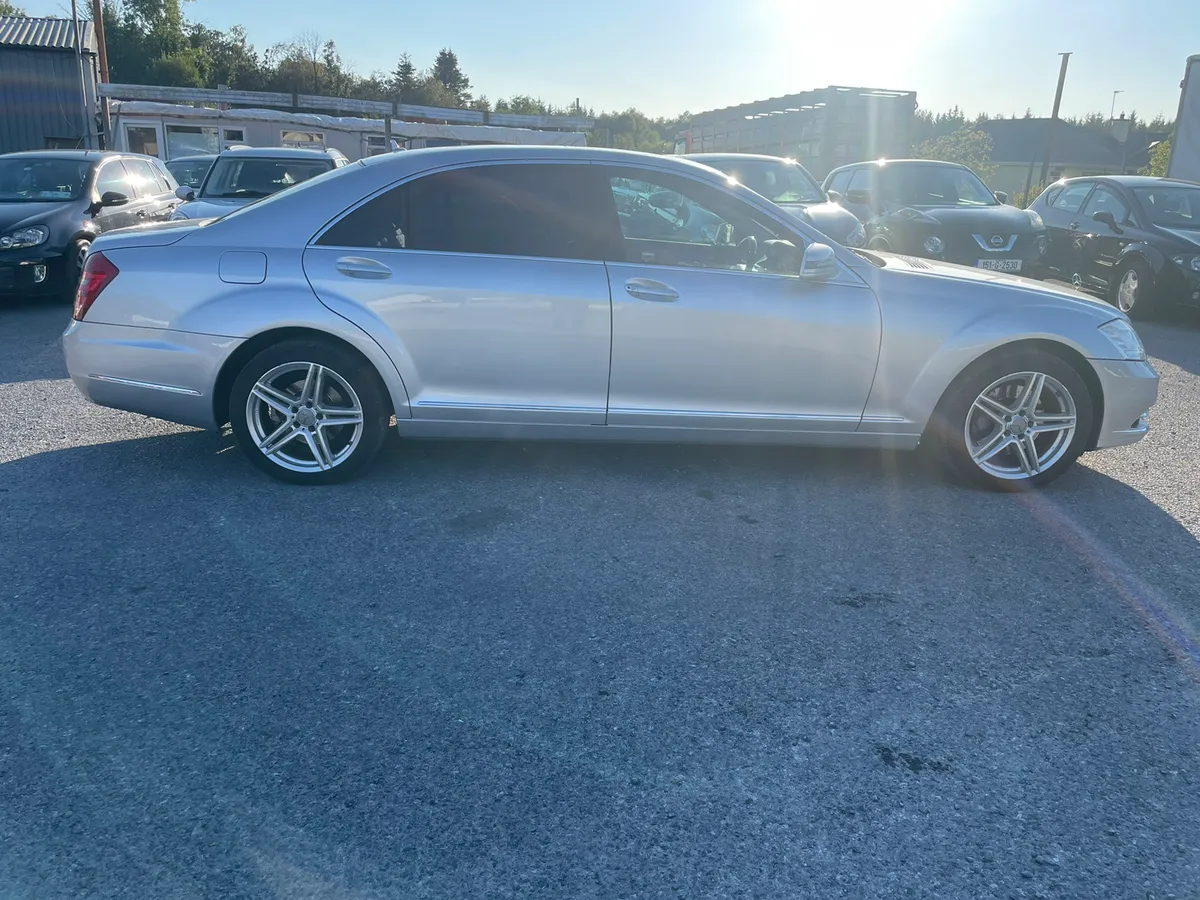 Mercedes-Benz S-Class LWB - Image 3