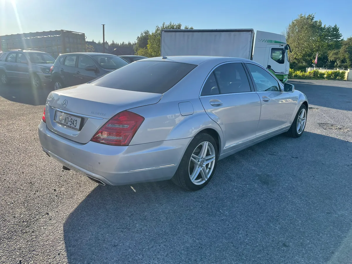 Mercedes-Benz S-Class LWB - Image 4