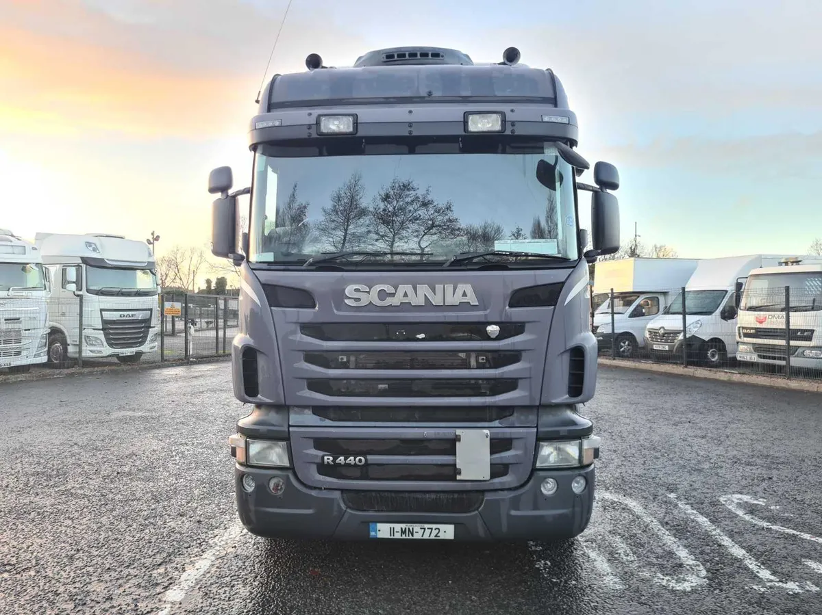 2011 SCANIA R440 HIGHLINE 4X2 T/UNIT - Image 2