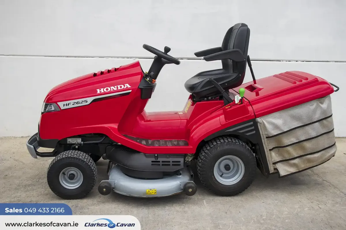 2020 Honda HF2625 Lawnmower - Image 3