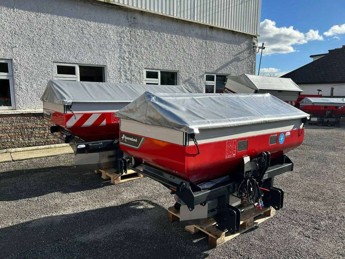 Kverneland Fertiliser Spreaders