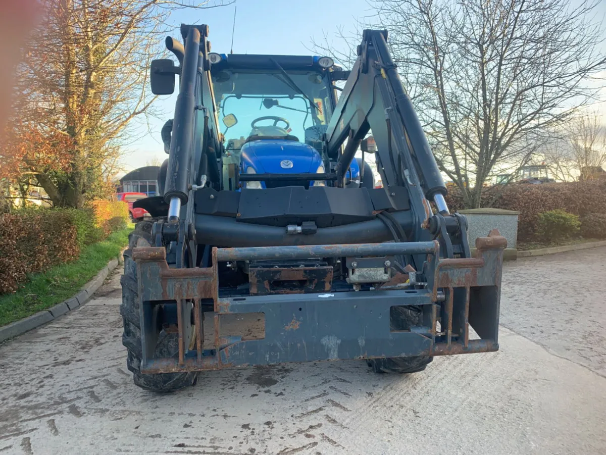 Quicke Q56 front loader - Image 2